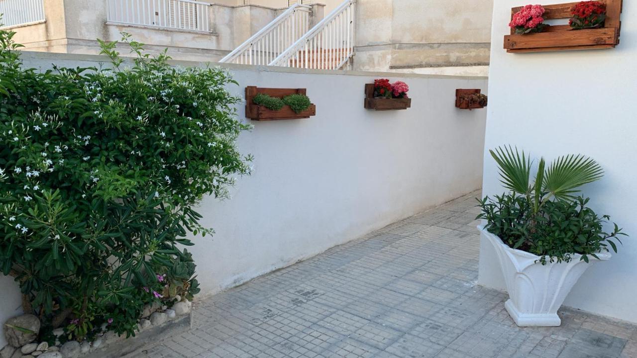 Casa Di Nonna Checca Bed & Breakfast Santa Maria di Leuca ภายนอก รูปภาพ
